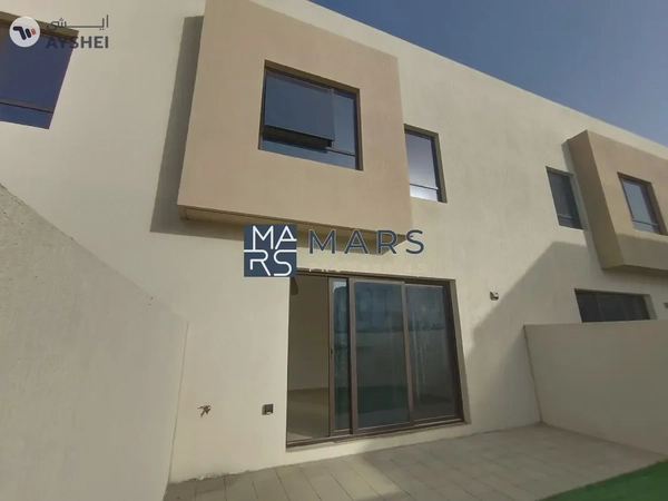 Luxurious 3 bedroom villa available for rent in nasma residence