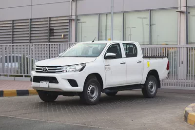 Toyota Hilux Double Cab 4x4 Petrol | 2021 GCC Specs-0