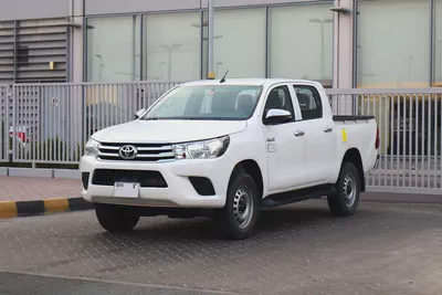 Toyota Hilux Double Cab 4x4 Petrol | 2021 GCC Specs-1