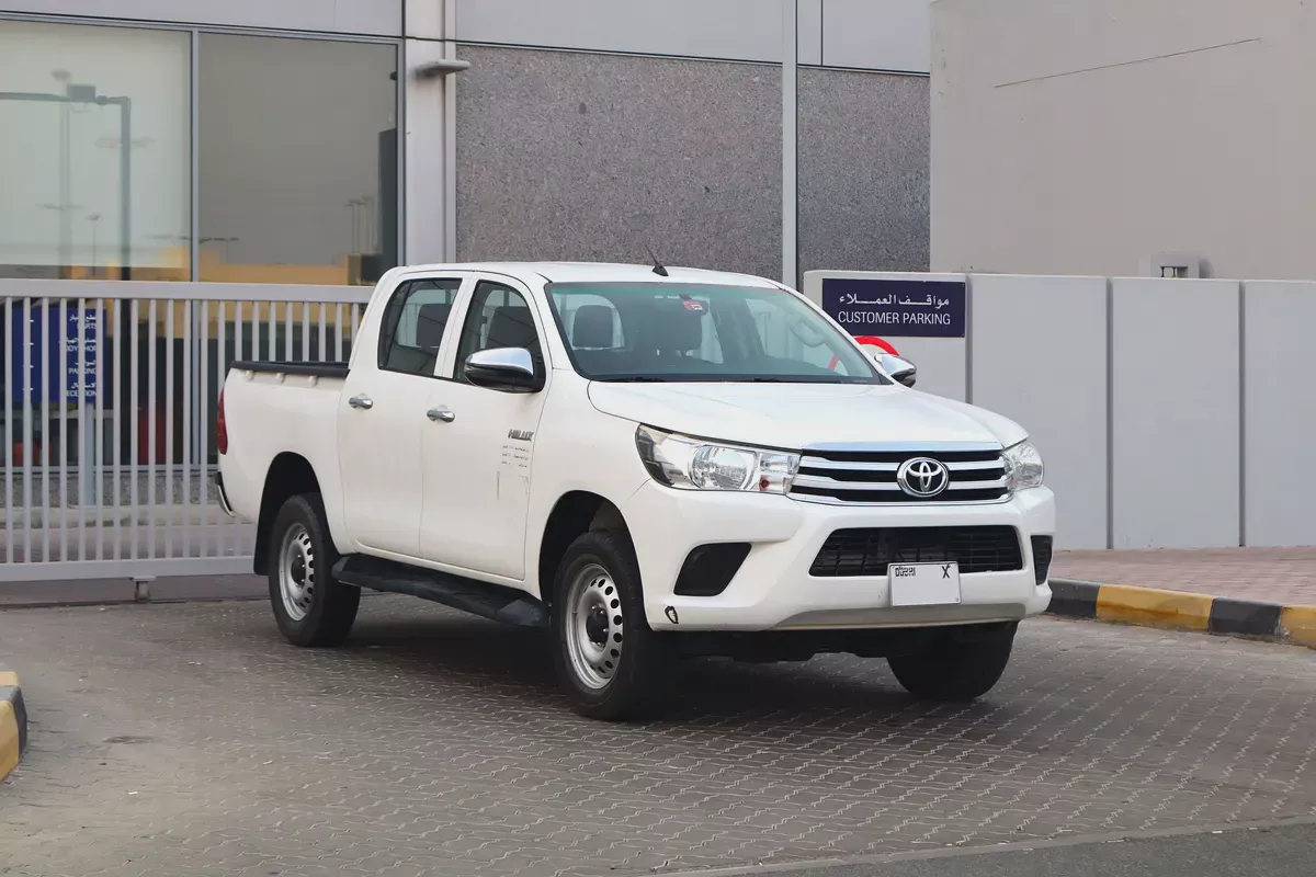 Toyota Hilux Double Cab 4x4 Petrol | 2021 GCC Specs-3-3