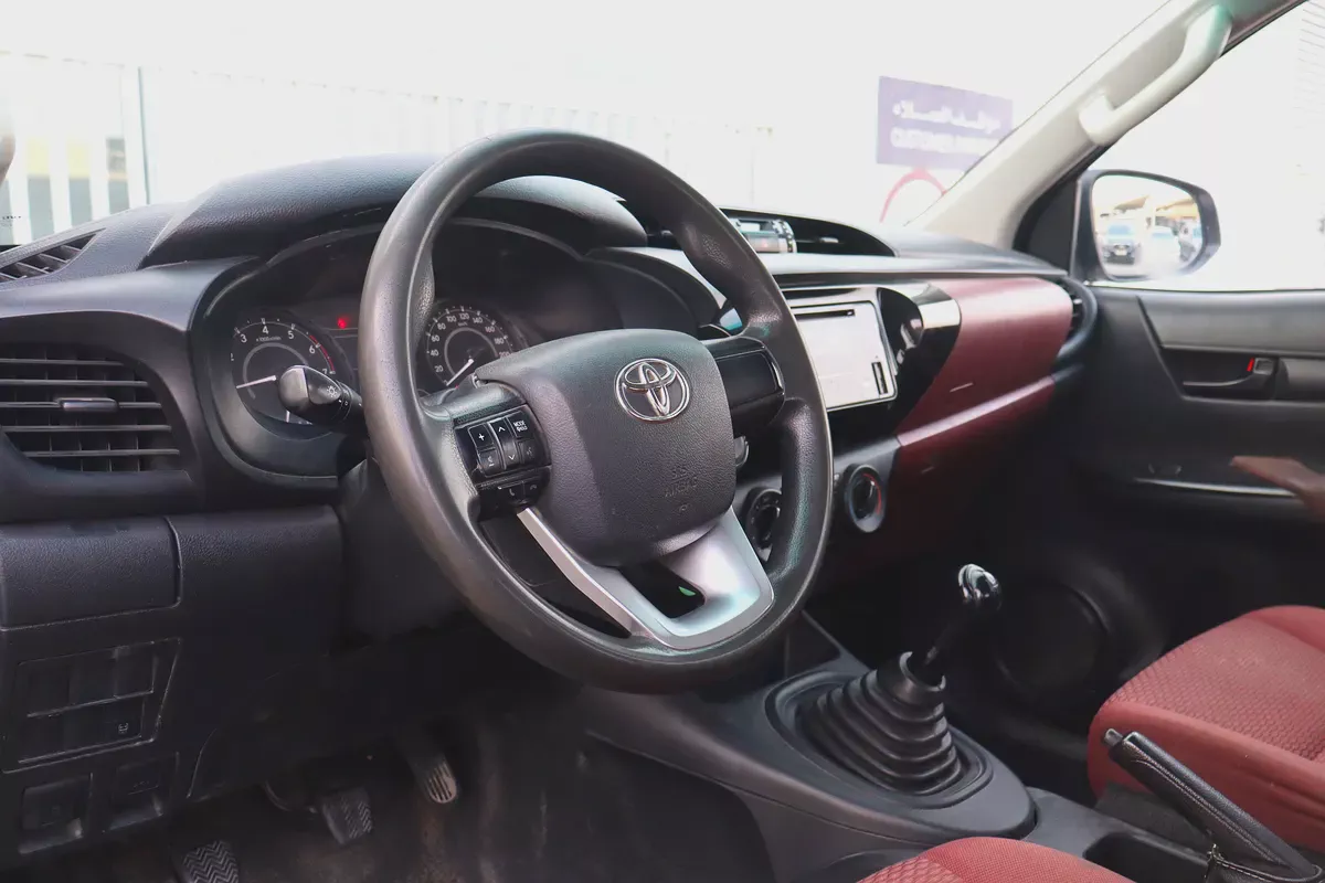 Toyota Hilux Double Cab 4x4 Petrol | 2021 GCC Specs-4-4