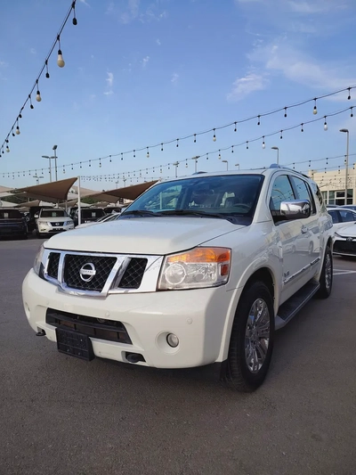Nissan Armada LE 2015, GCC Specs - Well Maintained!-2