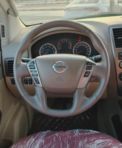 Nissan Armada LE 2015, GCC Specs - Well Maintained!-16