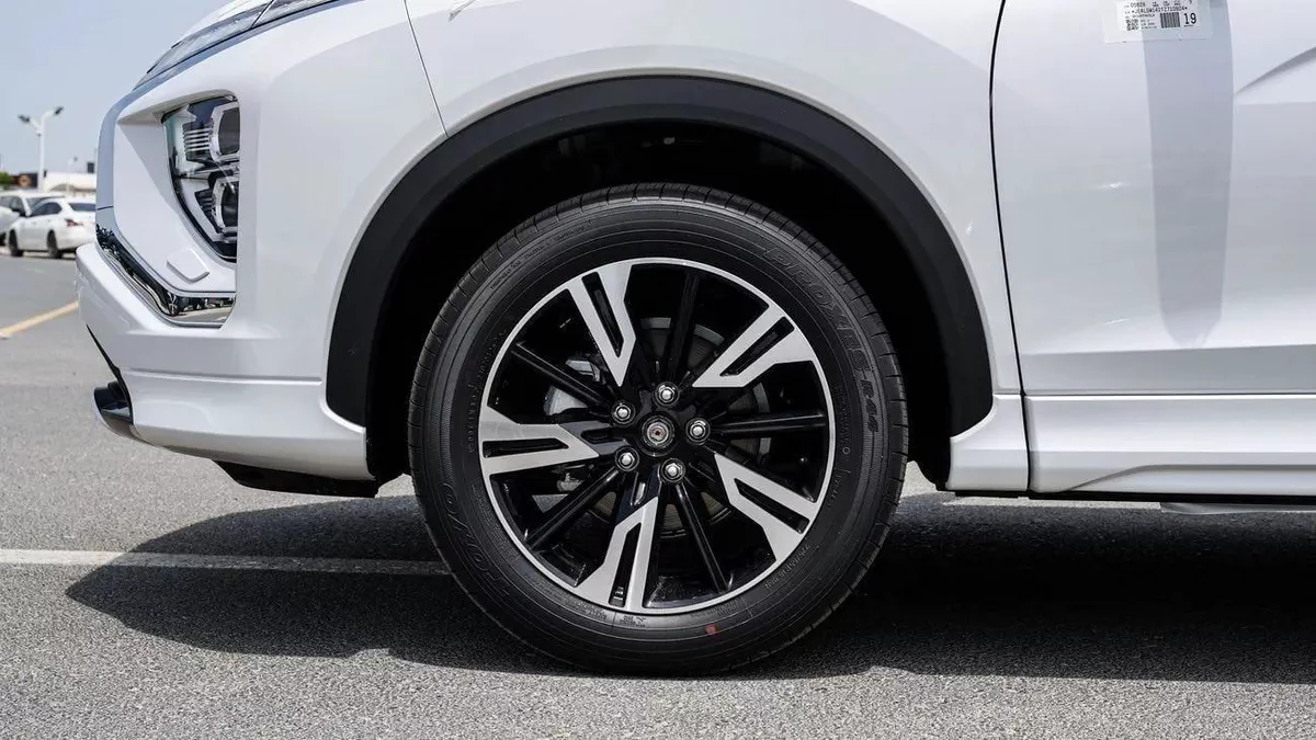 Mitsubishi Eclipse Cross GLS HIGH LINE Brand New 2026 Mitsubishi Eclipse Cross GLS 4WD GCC-5-5
