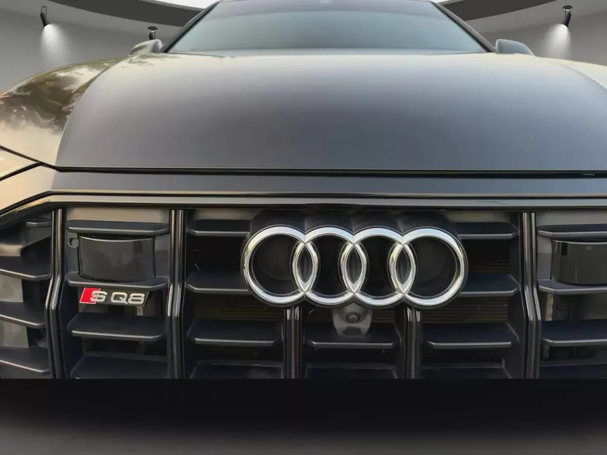 SQ8 | 4.0 TFSI V8 500 BHP | Agency Warranty December 2027/150.000 KM | Full Agency Sevice History-11-11