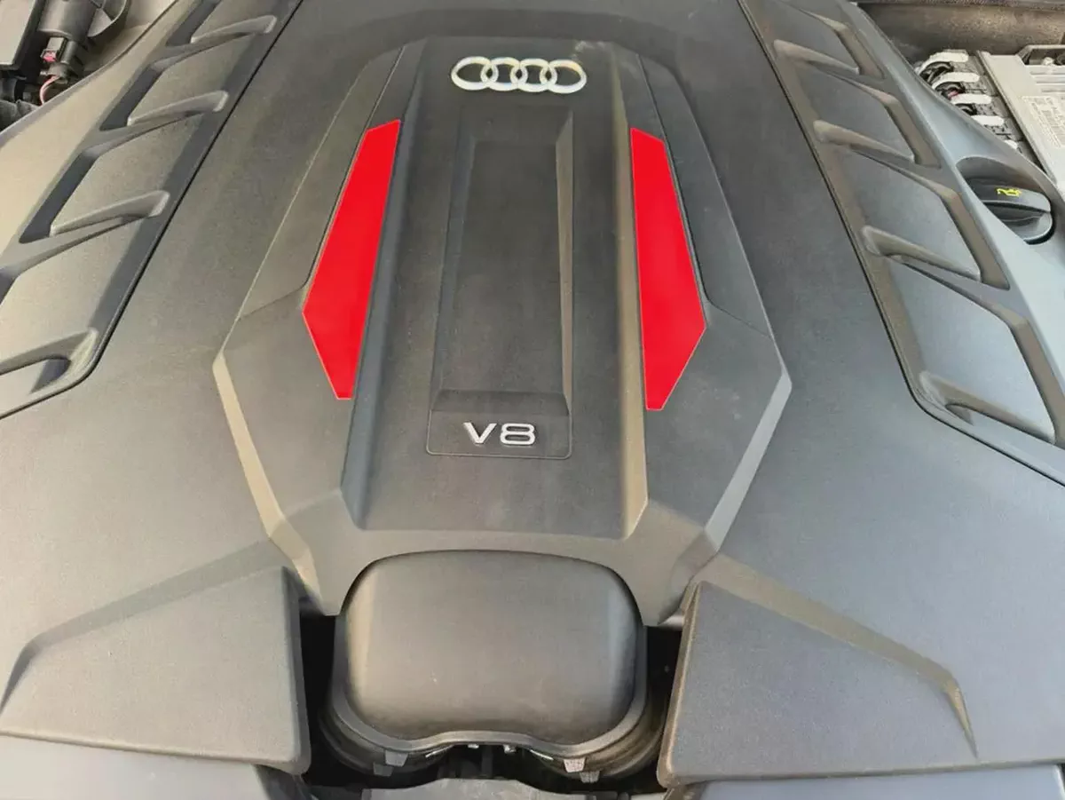 SQ8 | 4.0 TFSI V8 500 BHP | Agency Warranty December 2027/150.000 KM | Full Agency Sevice History-15-15