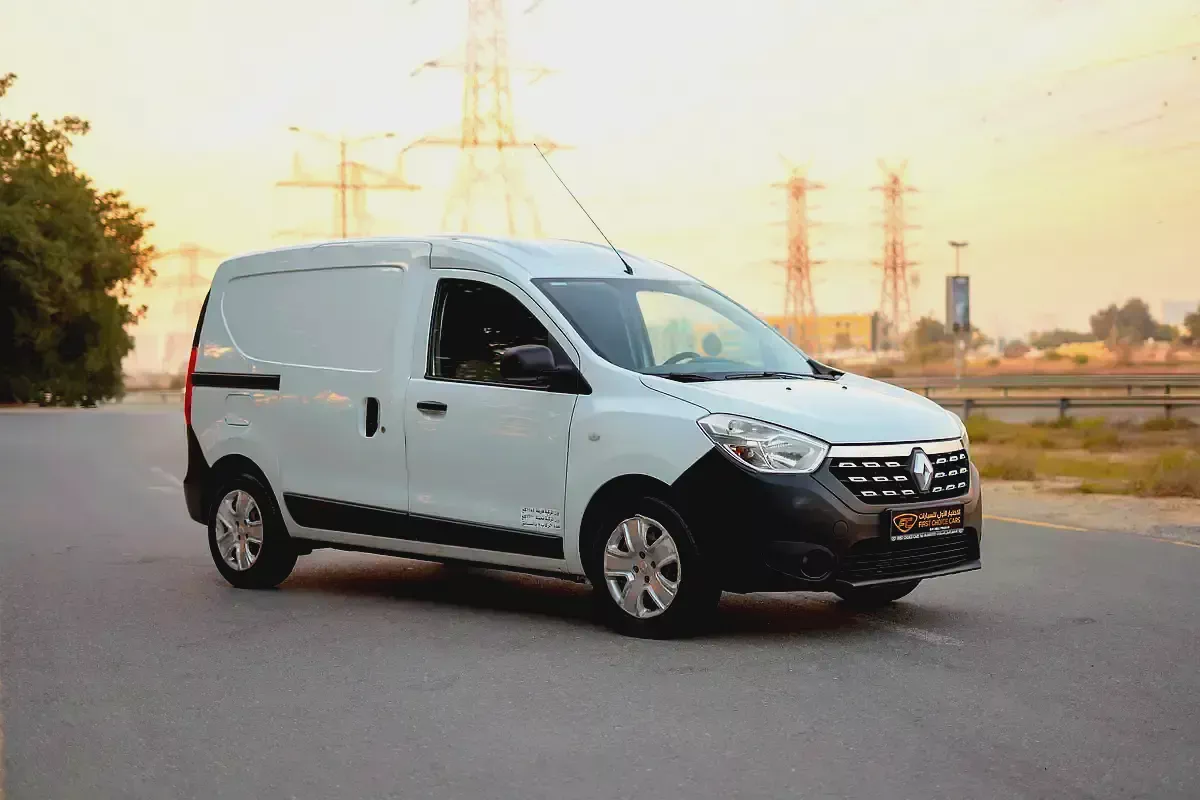 Renault Dokker Delivery Van | GCC Specs | Ref#R32766-1-1