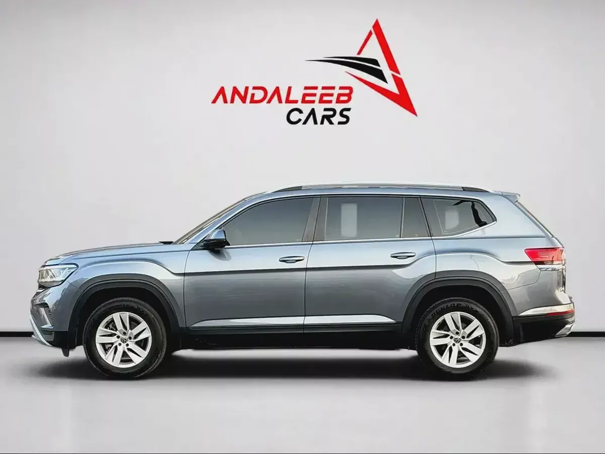 AED 920 P.M | 0% DOWN | VW TERAMONT COMFORTLINE | 7-SEATER | V6 AWD | 2022 GCC-9-9