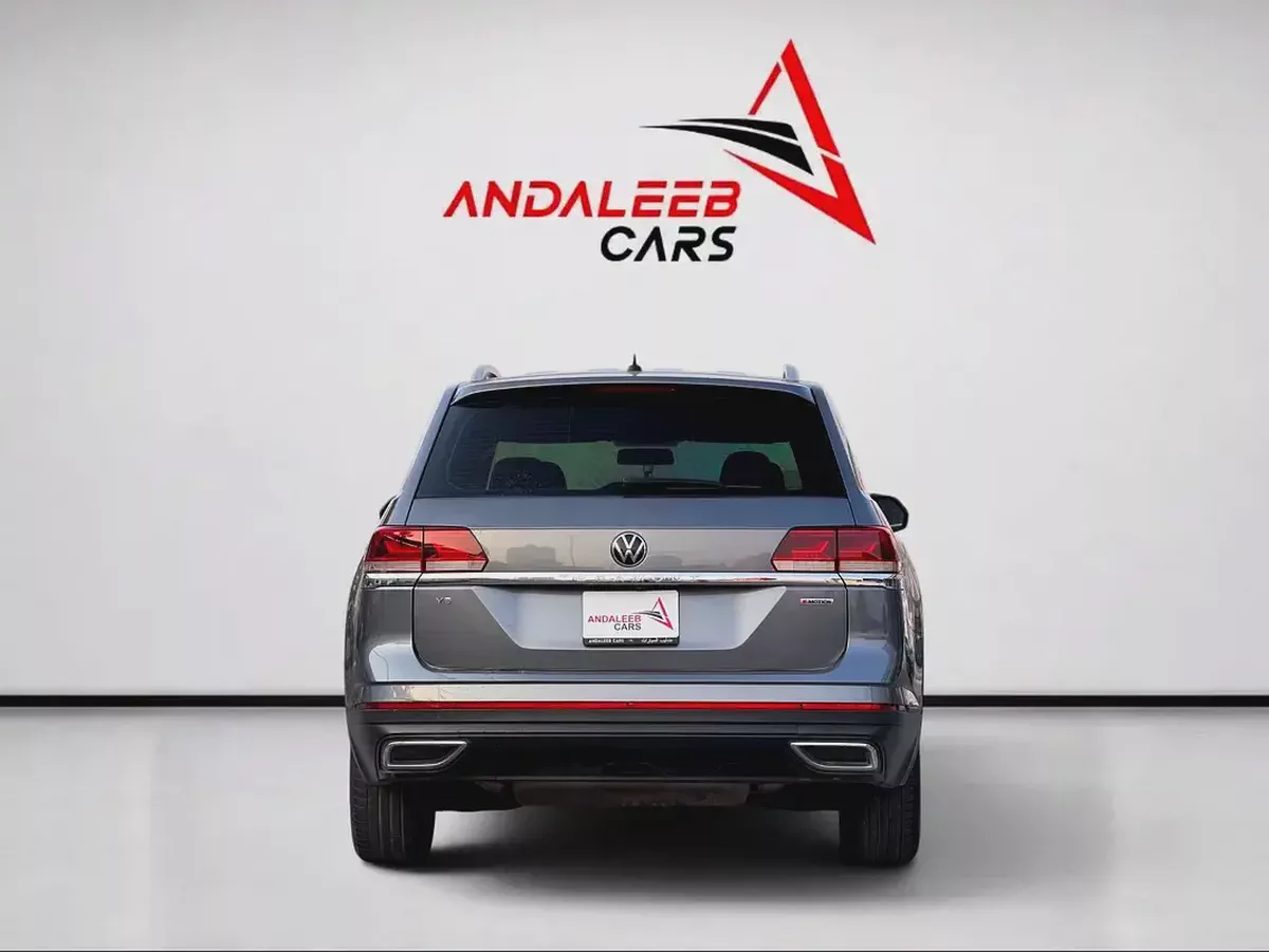 AED 920 P.M | 0% DOWN | VW TERAMONT COMFORTLINE | 7-SEATER | V6 AWD | 2022 GCC-4-4