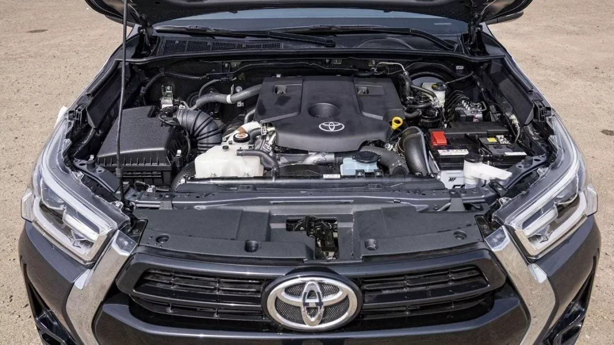 Toyota Hilux SGLX Toyota Hilux Sr5 2.4L Diesel 2024 full option for export only-11-0
