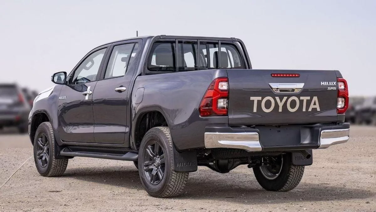 Toyota Hilux SGLX Toyota Hilux Sr5 2.4L Diesel 2024 full option for export only-5-0