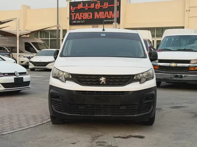 Peugeot Partner 2022 White-2