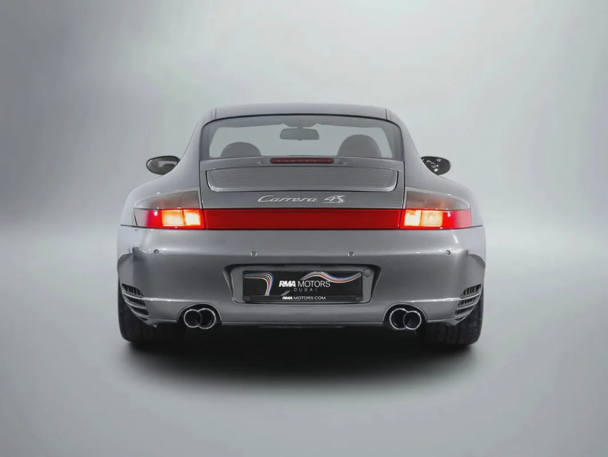 CASH ONLY: 199,000 AED | 2003 Porsche Carrera 996 4s / Manual-3-3