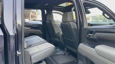 2022 Chevrolet Silverado 1500 ZR2 GCC Specs | Off-Road Ready Under Warranty Service History Company-9