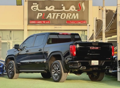 GMC Sierra AT4 2023 V8 6.2L | GCC Specs | original paint-2