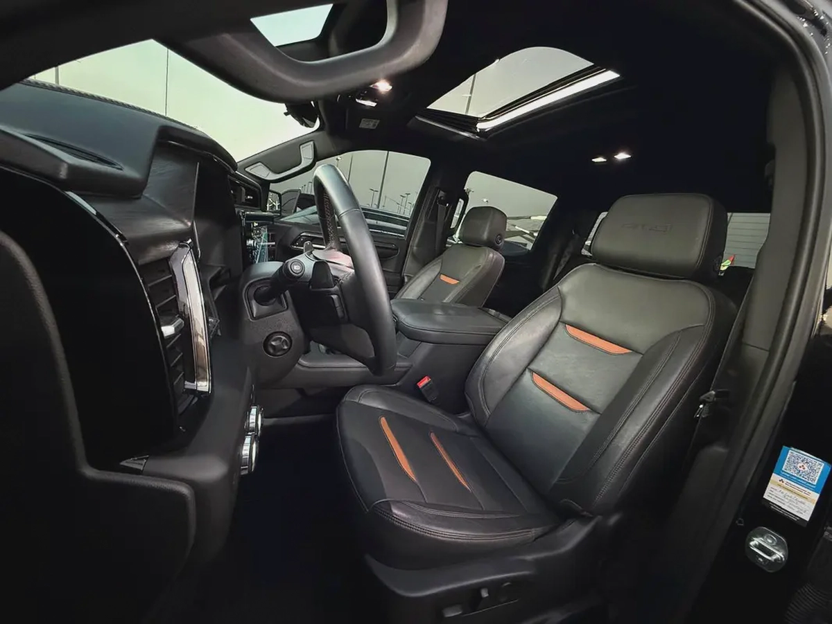 GMC Sierra AT4 2023 V8 6.2L | GCC Specs | original paint