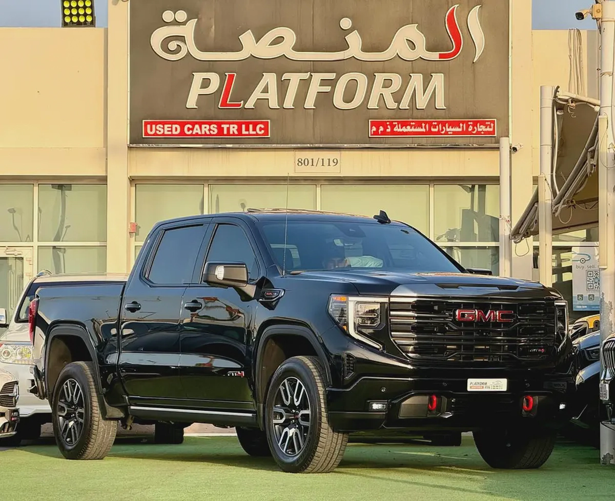 GMC Sierra AT4 2023 V8 6.2L | GCC Specs | original paint