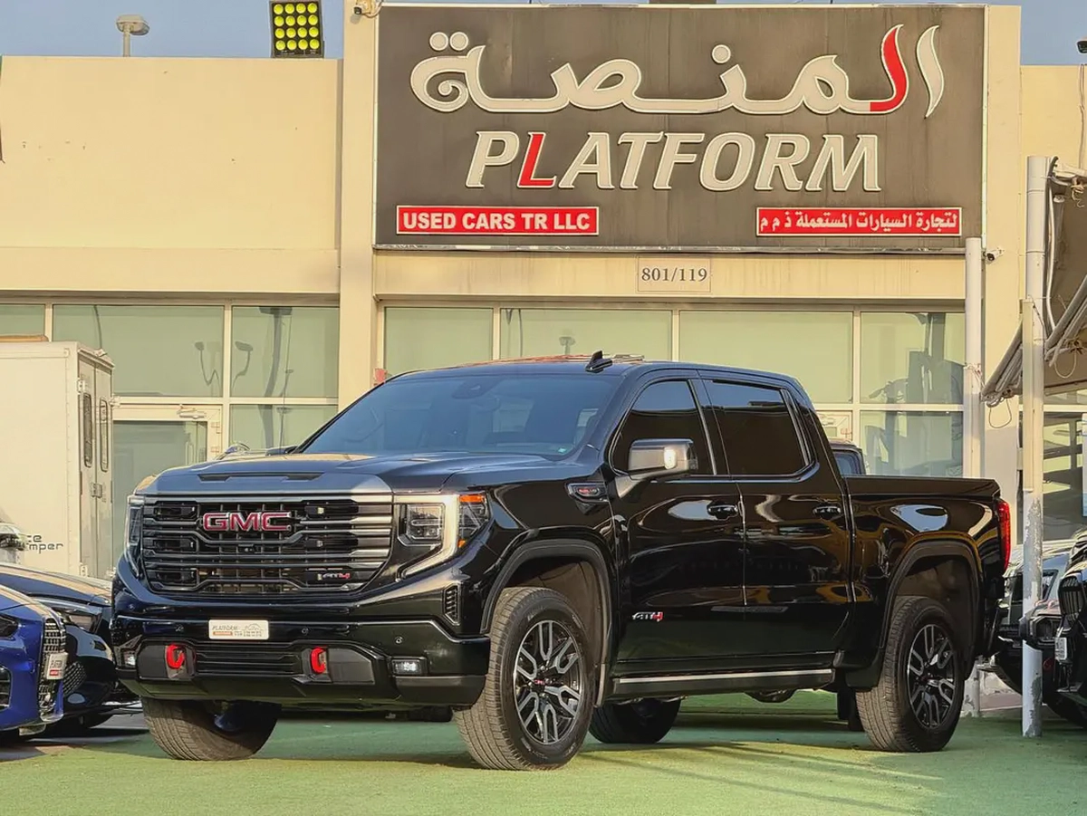 GMC Sierra AT4 2023 V8 6.2L | GCC Specs | original paint