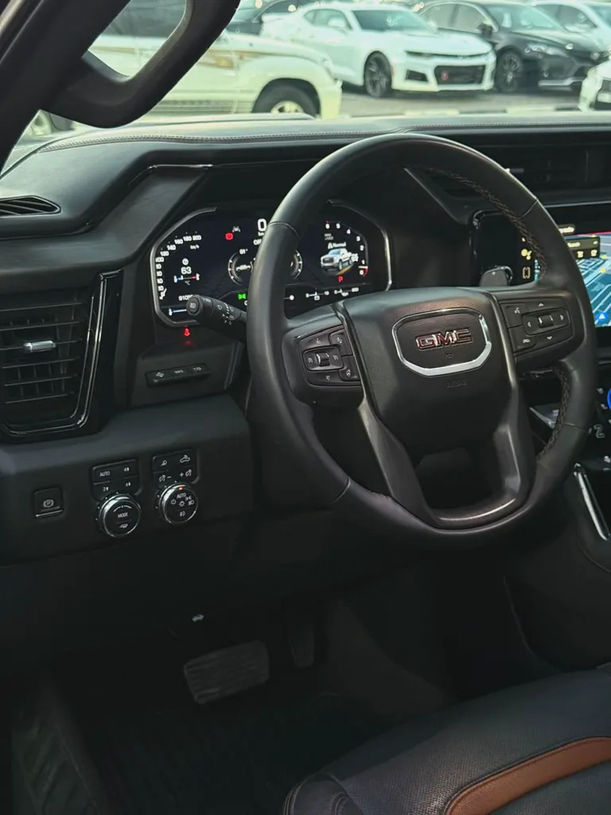 GMC Sierra AT4 2023 V8 6.2L | GCC Specs | original paint