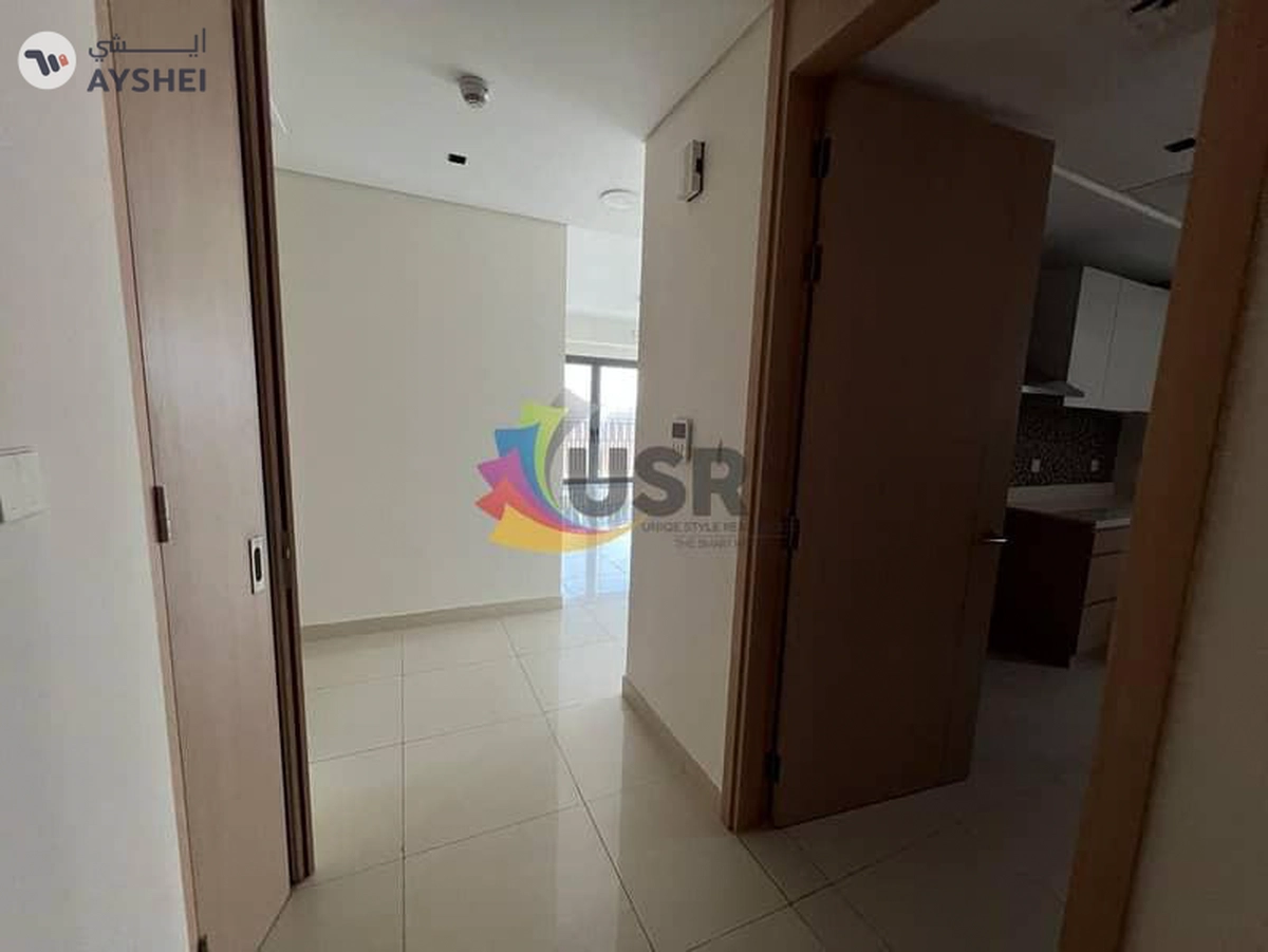 LUXURIOUS SEA VIEW 3BR + MAIDS ALL AMENITIES FOR FAMILY 157K-4-4