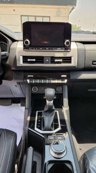 Mitsubishi L200-6