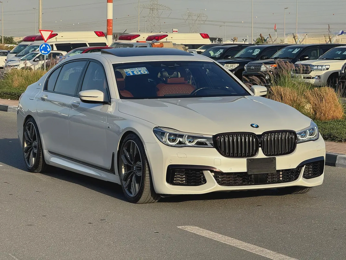 BMW M760LI V12 2017 56000km only - 4.5 Auction Grade - Japan Import - Clean Title