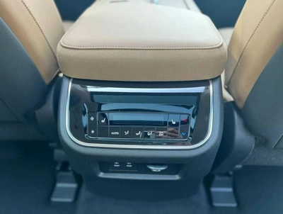Infiniti QX80 Sensory 3.5L-2