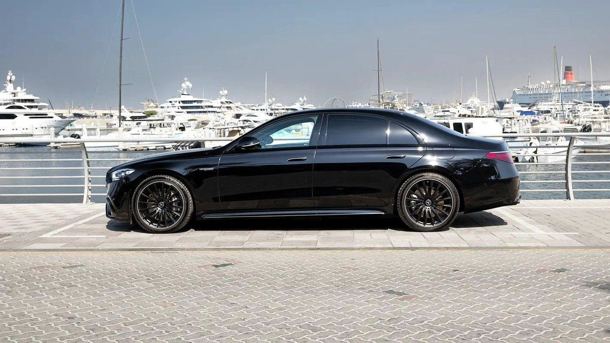 For sale Mercedes-Benz S-Class AMG 63 e AMG Long IV (W223), 4.0 l, 2025 in Dubai-3-3