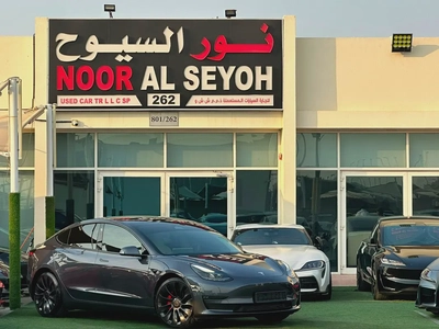TESLA MODEL 3 PERFORMANCE GCC 2023 Service History (Under Warranty) Zero Accidents Super Clean First-3