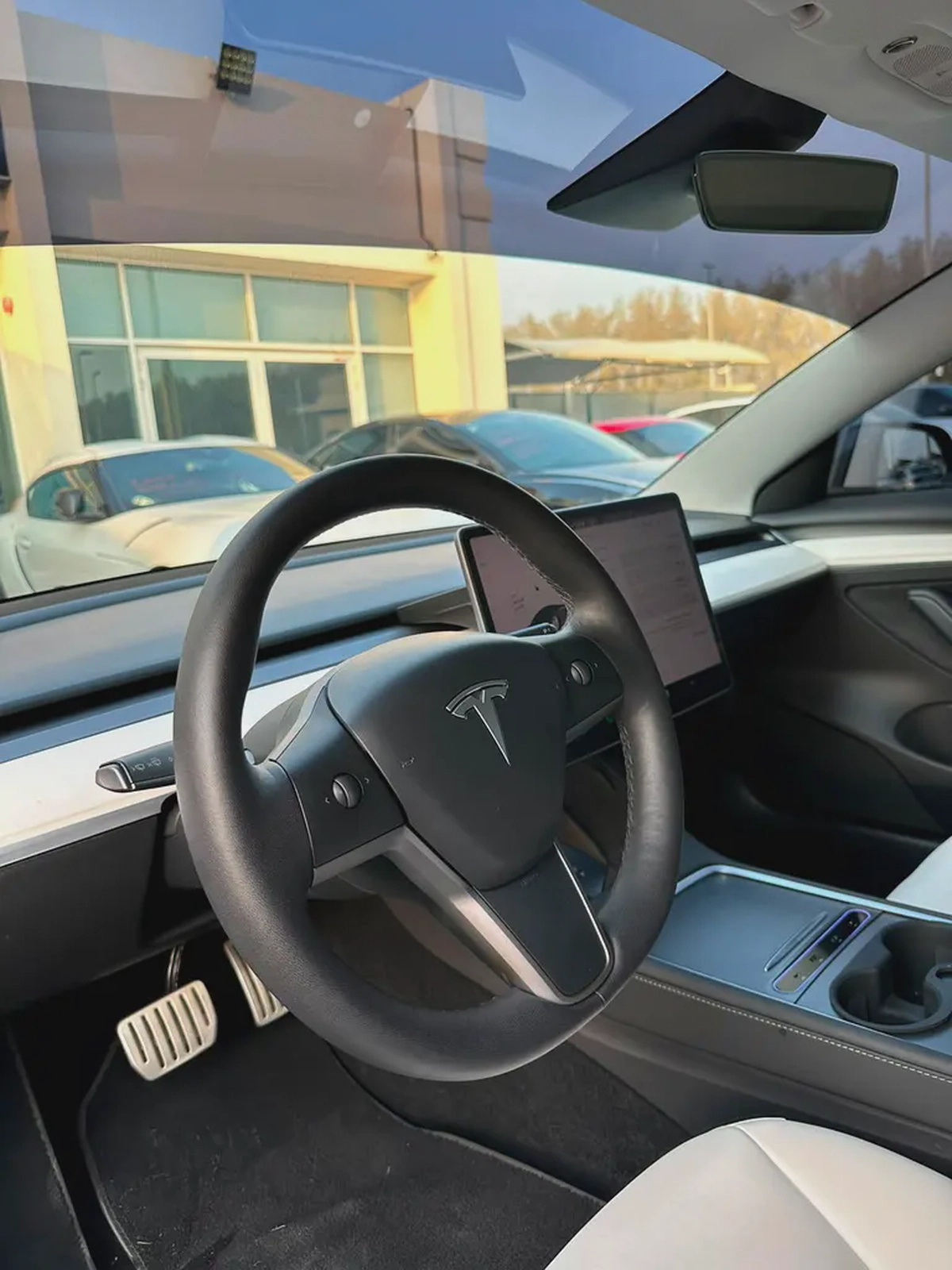 TESLA MODEL 3 PERFORMANCE GCC 2023 Service History (Under Warranty) Zero Accidents Super Clean First-5-5