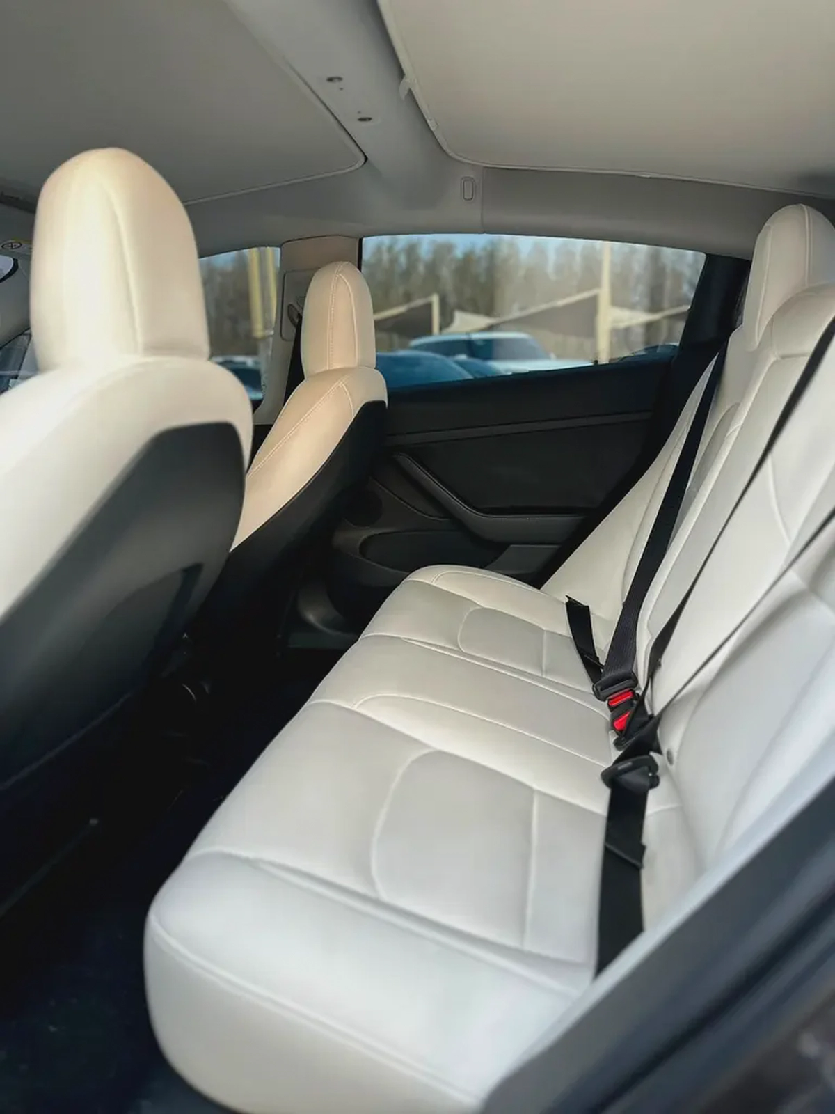 TESLA MODEL 3 PERFORMANCE GCC 2023 Service History (Under Warranty) Zero Accidents Super Clean First-8-8