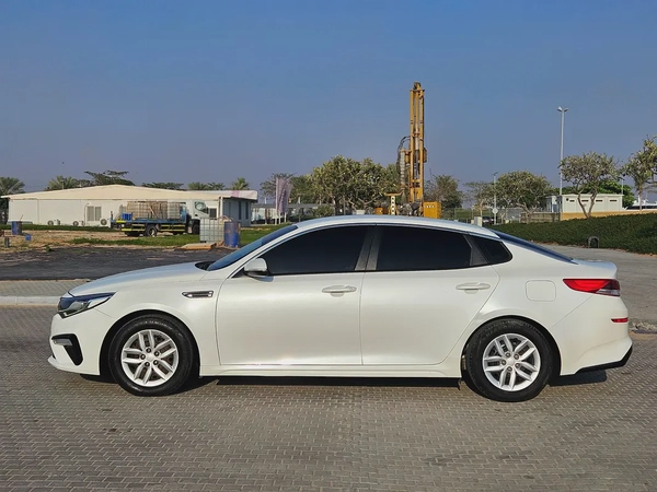 Kia Optima 2020 GCC Premium Condition Car With Low KM MID Option With Padel Shifters