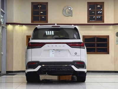 LX 700 F-SPORT HYBRID / FULL OPTION / BRAND NEW-3