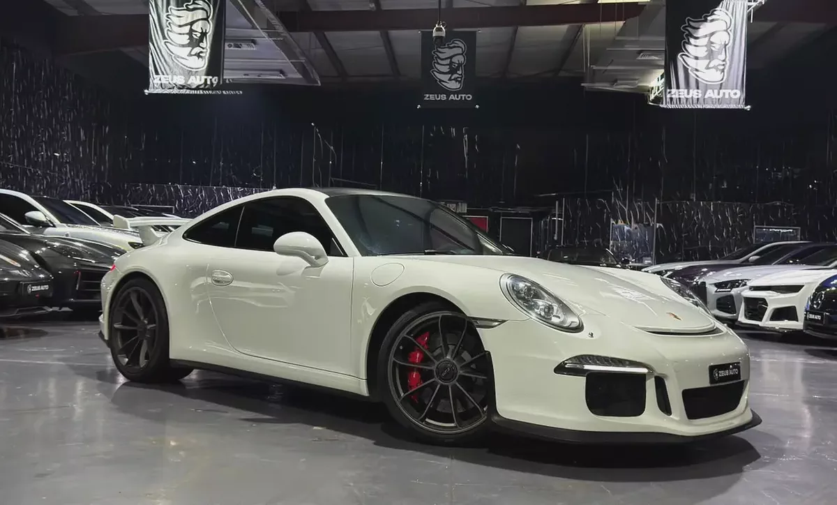 2014 Porsche 911 GT3 | GCC | Porsche Warranty 02/2028 | Porsche Full Service History-2-2