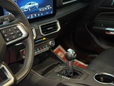 Ford Mustang PREMIUM-5
