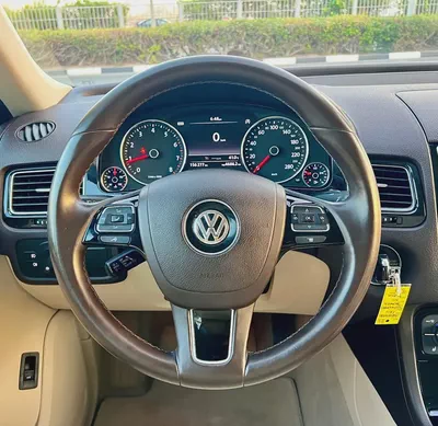 Volkswagen Touareg 2016 Elegance GCC Specs-14