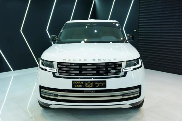 Land Rover Range Rover Vogue P400 SE LWB