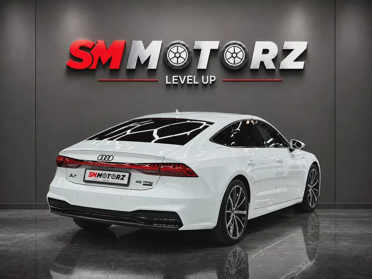 S-Line Night Edition |  Audi Service Contract 2028 | Huge Option | GCC Specs-4-4