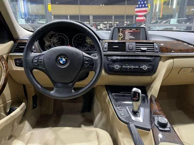 BMW 320i FULL OPTIONS Exclusive 2.0L BMW 3 Series 320 2014-16