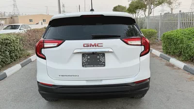 GMC Terrain SLE 2024 model Gcc 1.5L -   We arrange loan Or WITHOUT Down payment-3