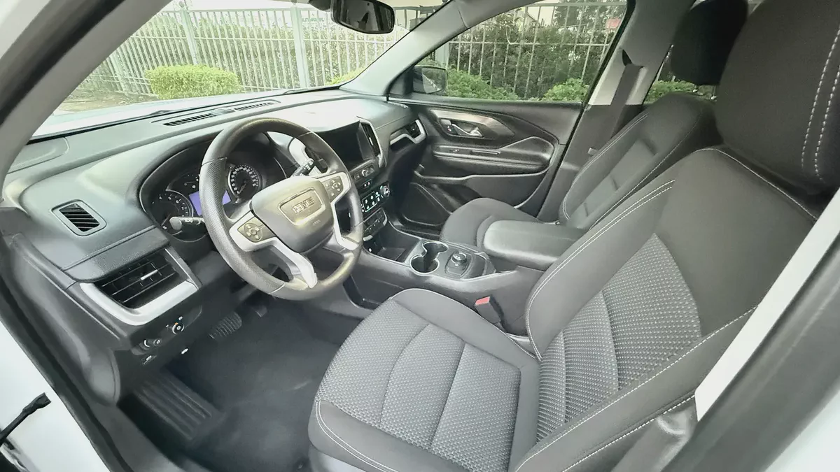 GMC Terrain SLE 2024 model Gcc 1.5L -   We arrange loan Or WITHOUT Down payment-13-13