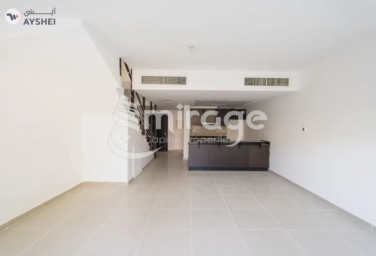 TOWNHOUSE FOR SALE IN ARABIAN STYLE, AL REEF VILLAS