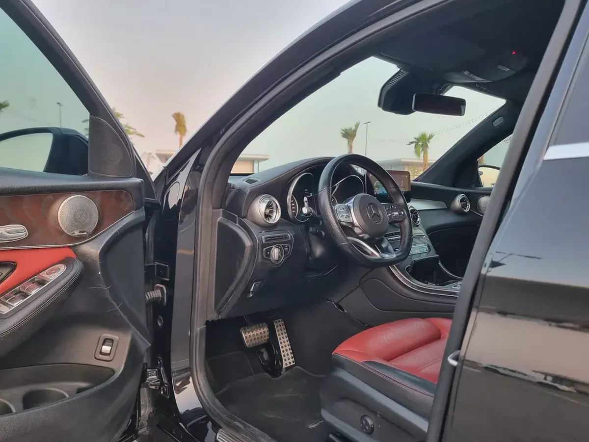 Marsidis 300 4MATIC-10-10
