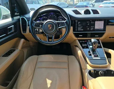 Porsche Cayenne STD Base SUV 3.6L 2018 GCC-9