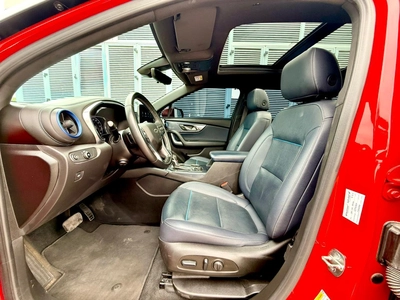 RS 3.6L (305 HP) AWD CHEVROLET BLAZZER RS V6  YEAR: 2023 | FULL-SERVICE HISTORY l UNDER WARRANTY l-12