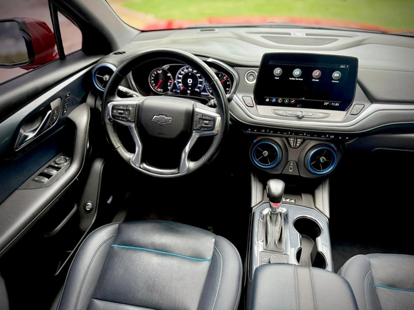 RS 3.6L (305 HP) AWD CHEVROLET BLAZZER RS V6  YEAR: 2023 | FULL-SERVICE HISTORY l UNDER WARRANTY l