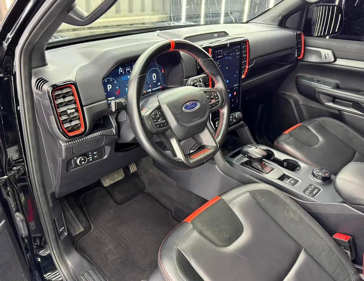 EXCLUSIVE DEAL BY ZEUS AUTOS | GCC | AL TAYER WARRANTY 2028 | AL TAYER SERVICE 2028 | EXCELLENT-3-3