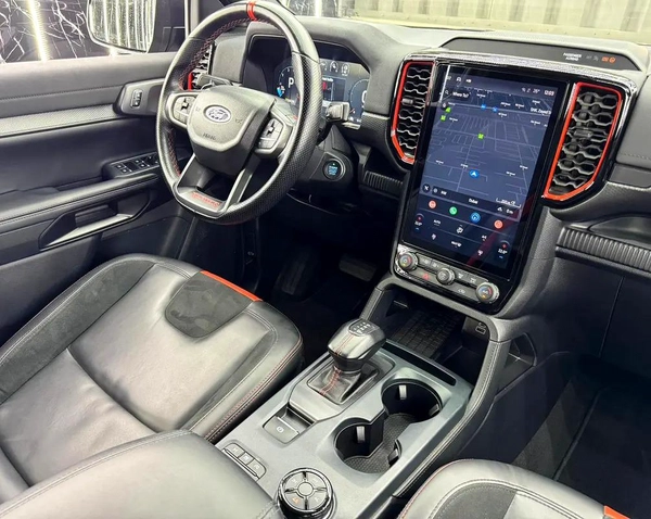 EXCLUSIVE DEAL BY ZEUS AUTOS | GCC | AL TAYER WARRANTY 2028 | AL TAYER SERVICE 2028 | EXCELLENT