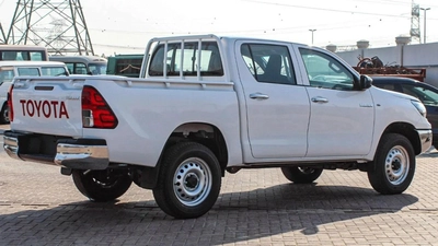 Toyota Hilux TOYOTA HILUX BASIC OPTION 2024 V4 DIESEL 2.4L-13