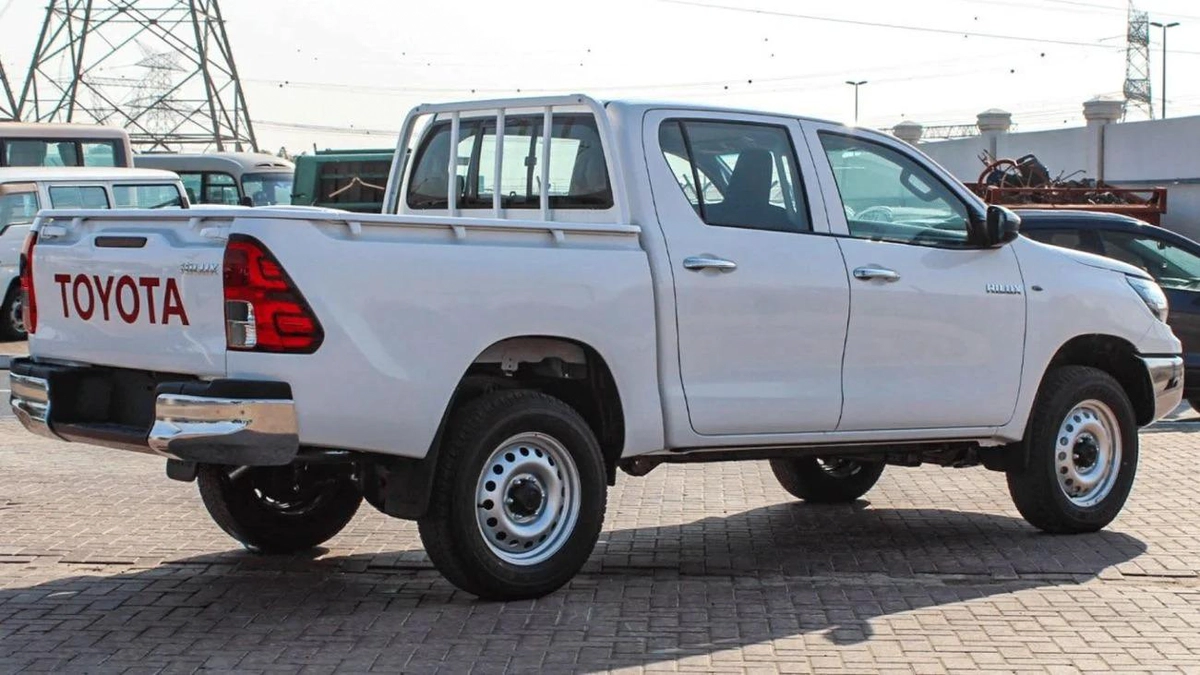 Toyota Hilux TOYOTA HILUX BASIC OPTION 2024 V4 DIESEL 2.4L-13-13